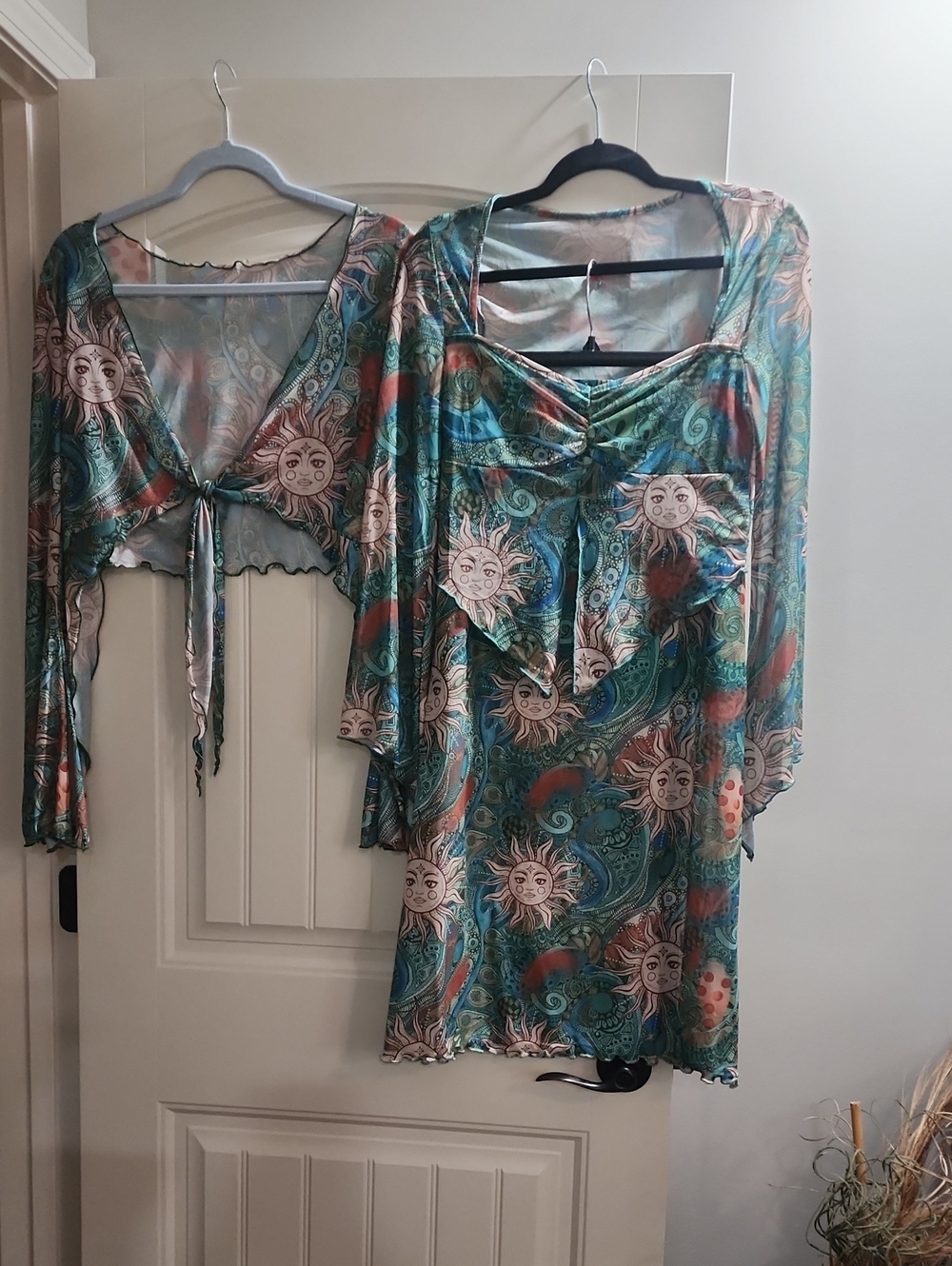 3 Piece Shein Sun & Swirl Sheer Three-Piece Top Set in Teal Multi